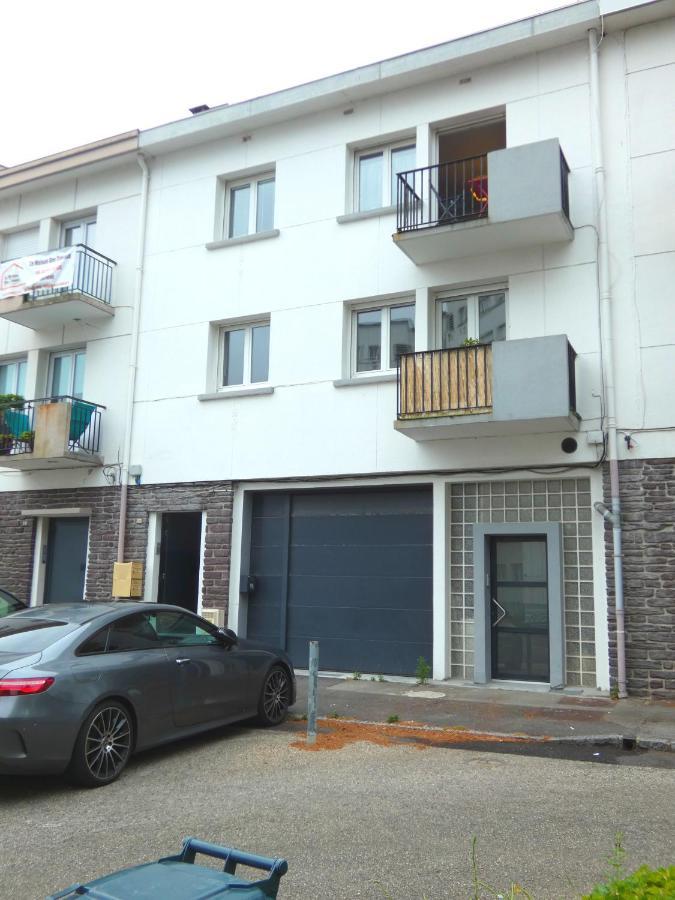 Hypercentre-lumineux-tout Confort-balcon Apartment Lorient