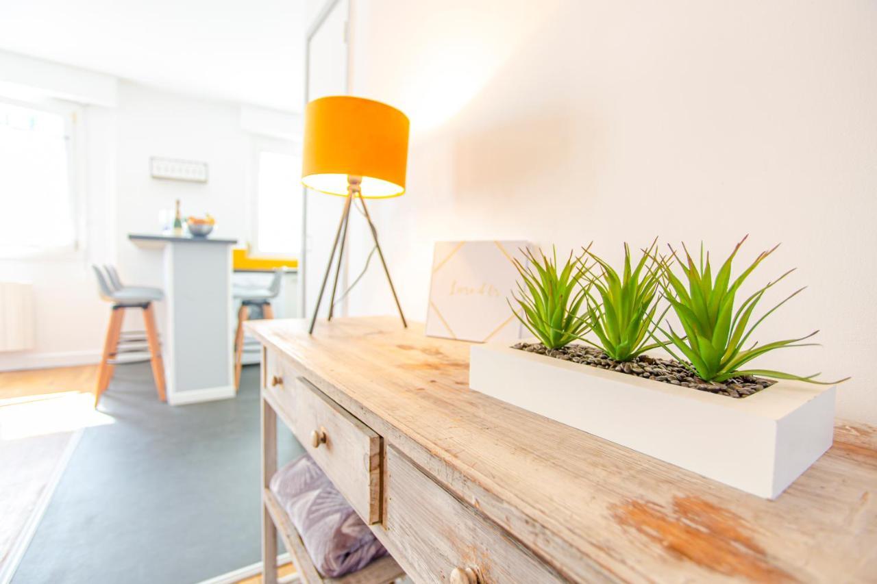 Apartment Hypercentre-lumineux-tout Confort-balcon Lorient